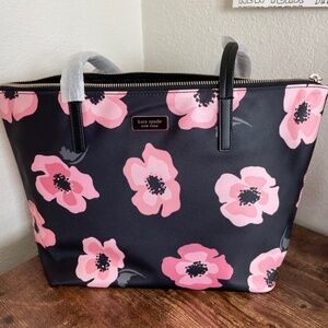 NWT - Kate Spade Hayden Floating Poppies